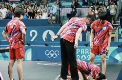 开云体育中国-瑞典乒乓球队横扫德国乒乓球队，张本智和送出助攻的简单介绍