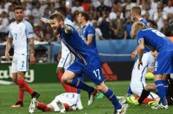 开云体育直播-冰岛球员成功跻身俱乐部首发阵容的简单介绍