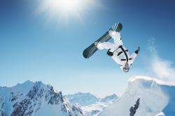 开云体育登录-当桑巴风暴席卷枫叶之国，C罗在关键时刻的非凡救赎