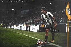 开云体育APP下载-哈弗茨关键战不手软，英格兰强压塞维利亚，一场技术与意志的胜利