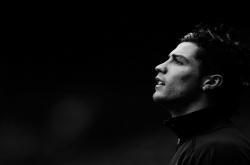 开云下载-王皓状态火热引领波兰队横扫瑞典，欧洲乒坛格局生变