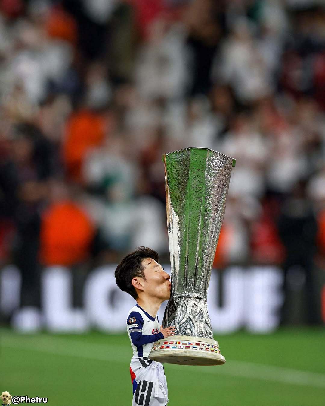 包含利兹联大胜托特纳姆热刺,取得重要胜利的词条 包含利兹联大胜托特纳姆热刺,取得重要胜利的词条