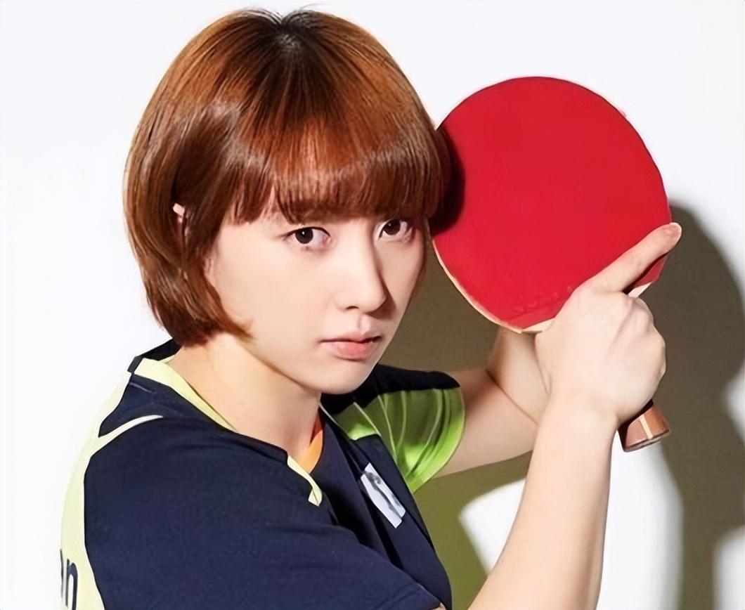 包含泰国羽毛球队爆冷印度羽毛球队，辛杜完成帽子戏法的词条