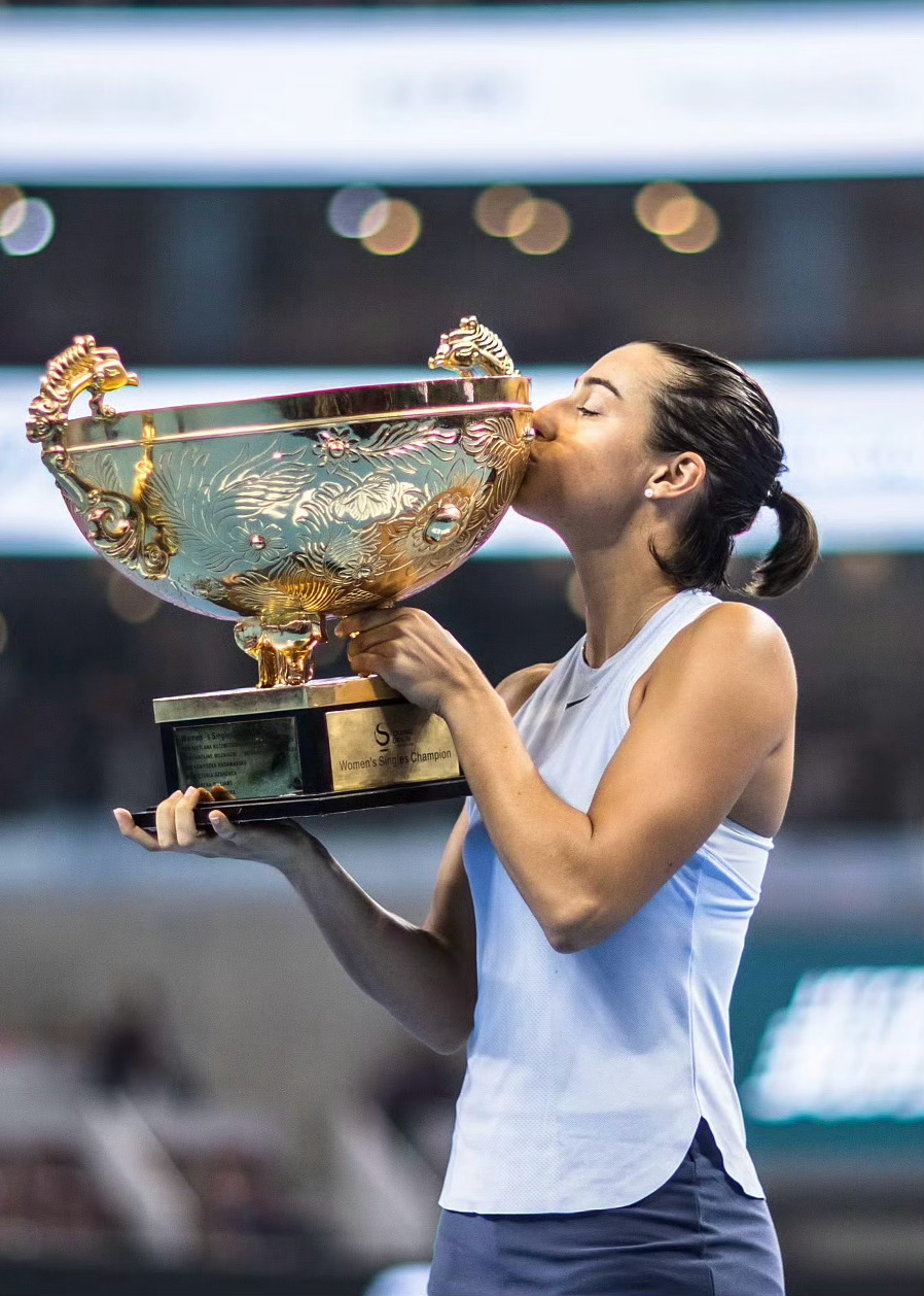 南非田径运动员临危不惧，成就传奇