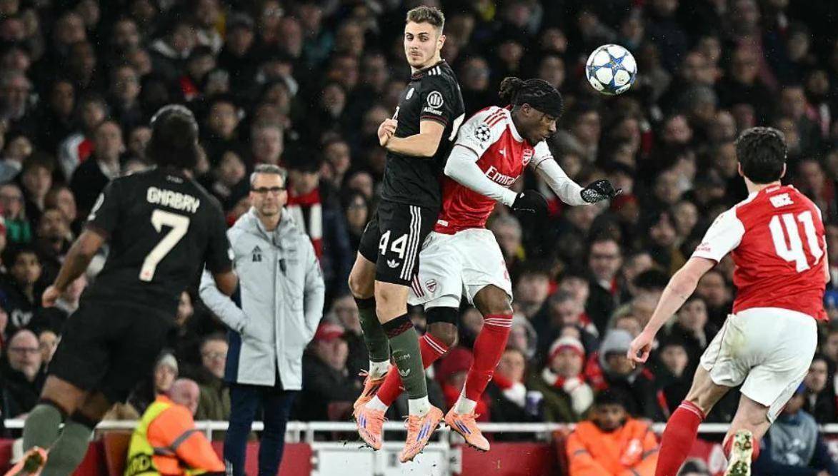 阿根廷险胜阿森纳，凯恩统治全场的简单介绍