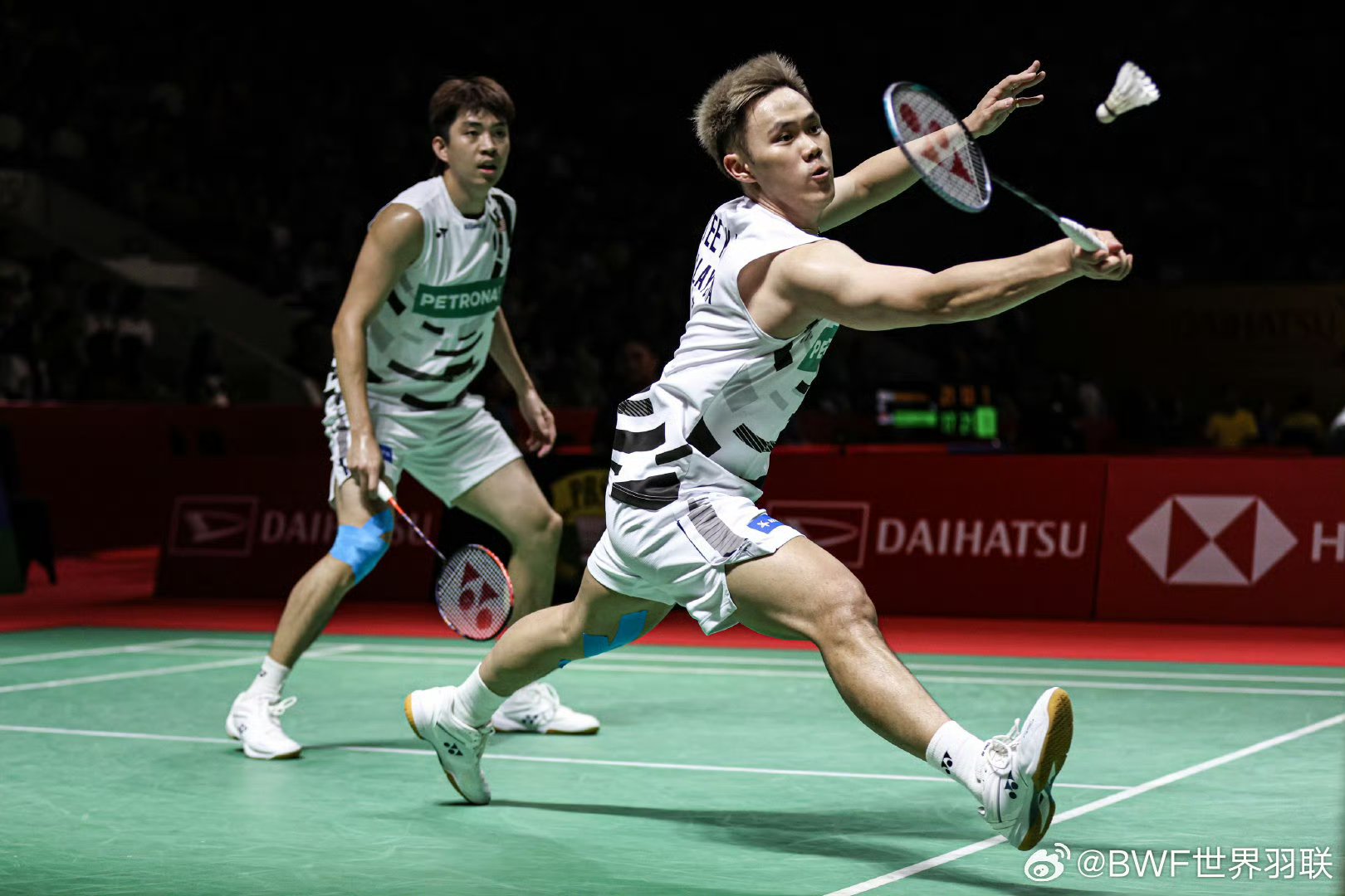 法国羽毛球队完胜印尼羽毛球队，谌龙统治全场的简单介绍