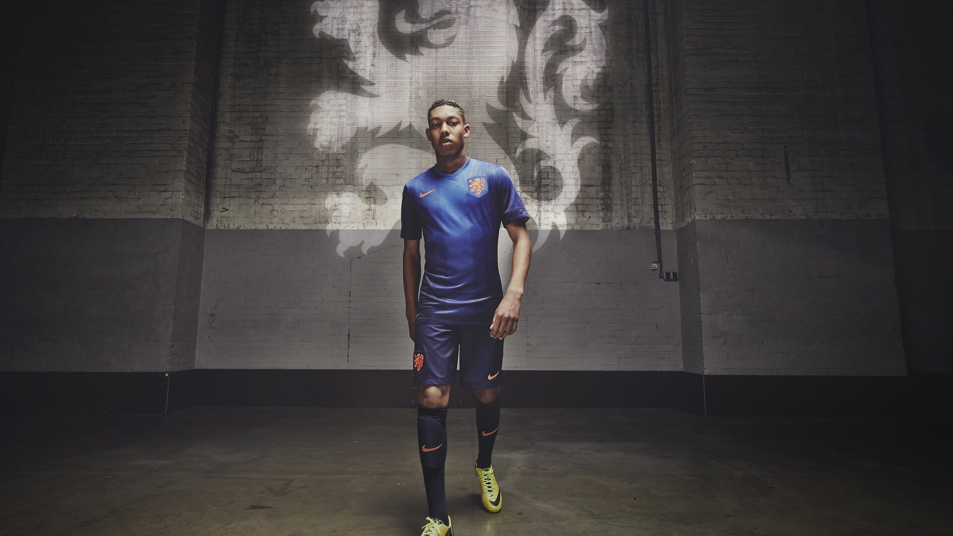 西甲国家德比之夜，莫兰特大场面先生